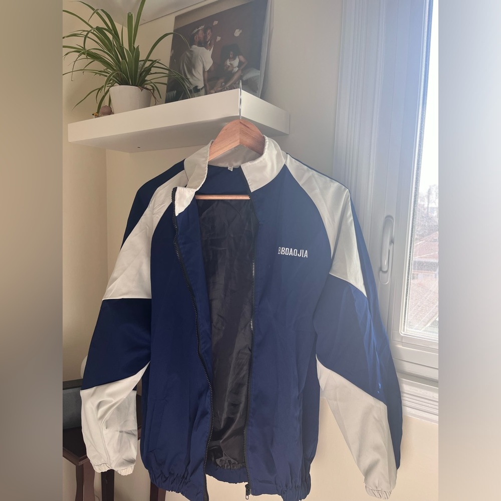 Wind Breaker